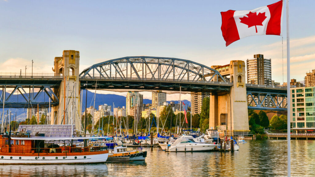 Pet-friendly vacation destinations: Vancouver, Canada