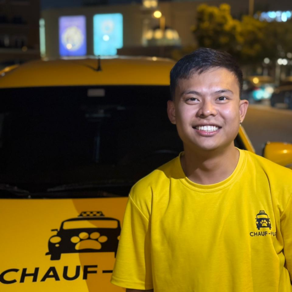 Roi — Animal Handler